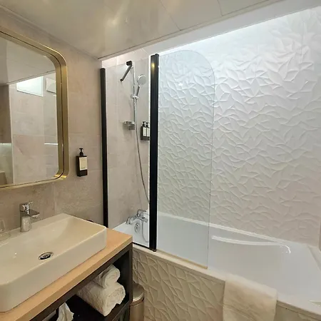 Hotel Western Opera Batignolles