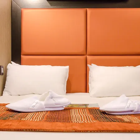 Ξενοδοχείο Western Opera Batignolles 4*