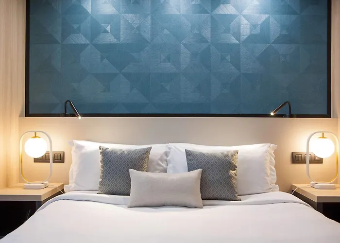 Hotel Western Opéra Batignolles Paris