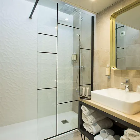 Western Opera Batignolles