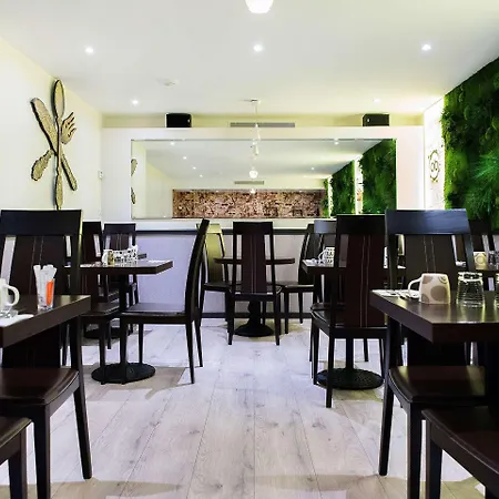 Western Opéra Batignolles 4* París