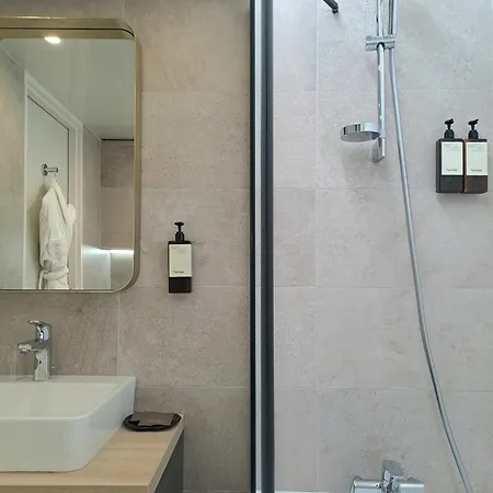 Western Opéra Batignolles 4* París