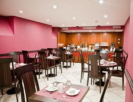 Hotel Western Opéra Batignolles 4*