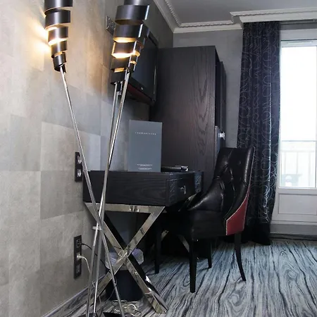 Hotel Western Opéra Batignolles 4*