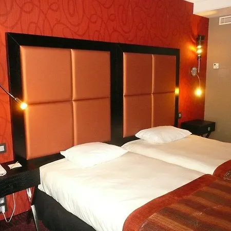 Western Opera Batignolles Hotel