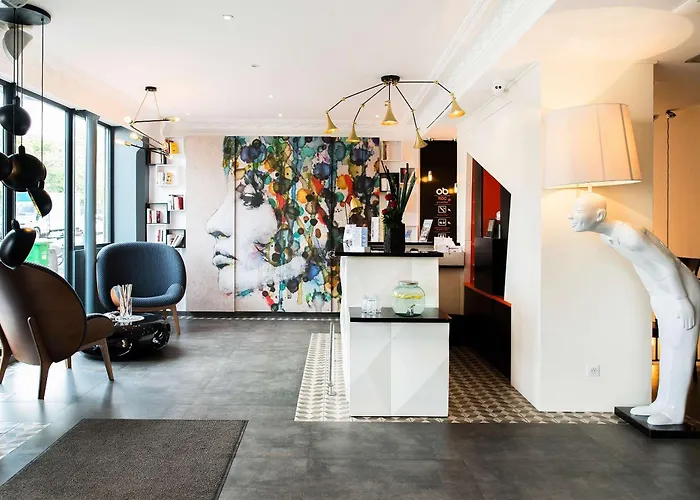 Western Opera Batignolles 4*