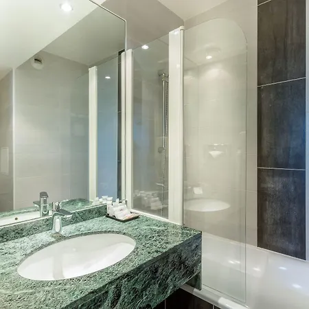 Western Opéra Batignolles Hotel